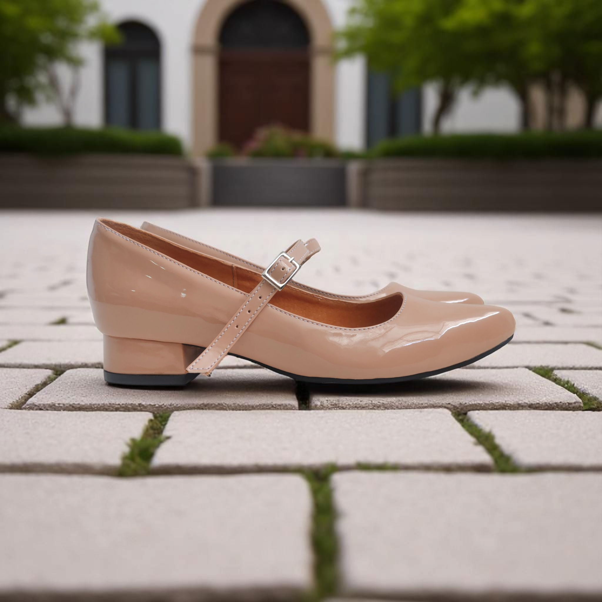 Stilettos Old Money charol Nude